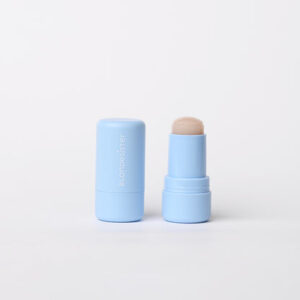 BLONDESISTER paburkimą mažinantis paakių pieštukas „Eyecing Depuffing Eye Balm“, 7 ml