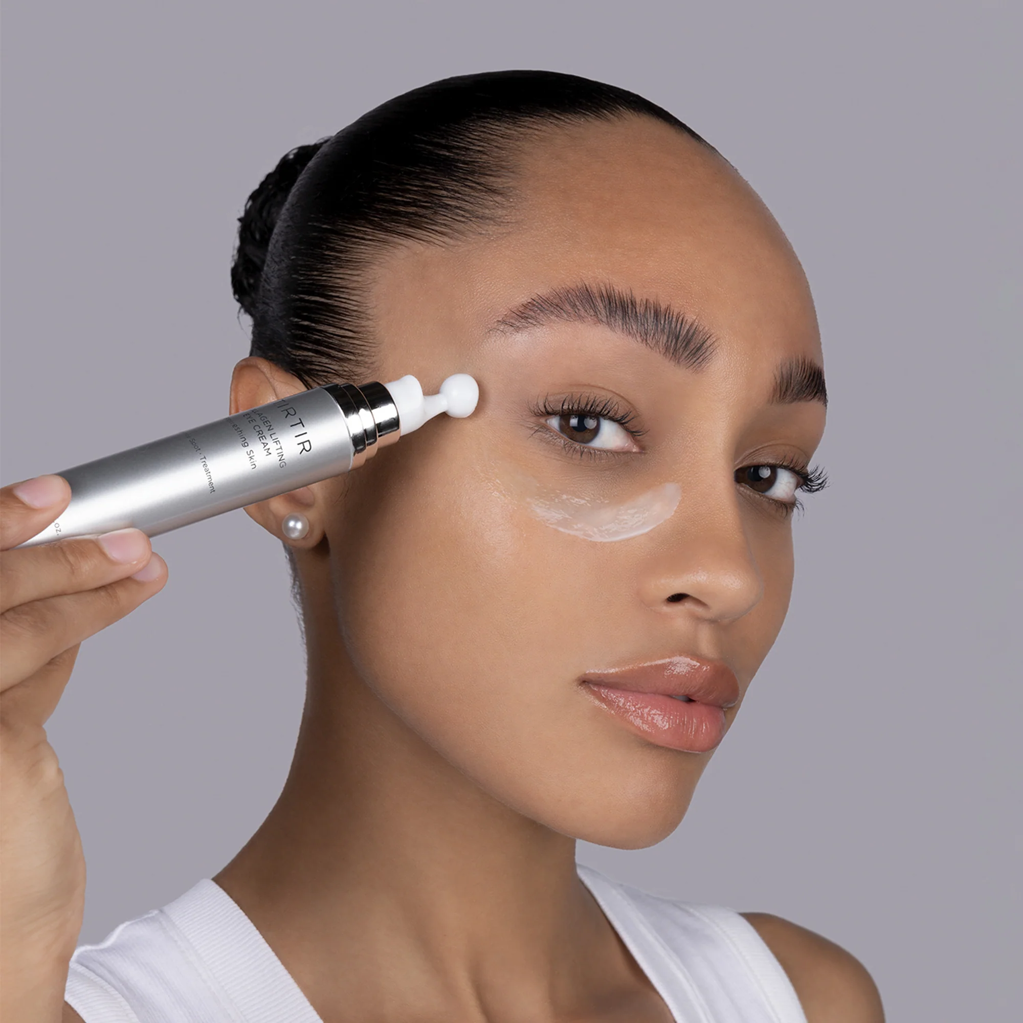 TIRTIR Paakių Kremas su Kolagenu - Collagen Lifting Eye Cream, 15 ml 4 TIRTIR Paakių Kremas su Kolagenu - Collagen Lifting Eye Cream, 15 ml - Image 4