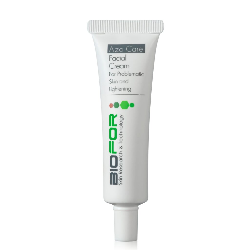 BIOFOR AZO CARE ŠVIESINANTIS VEIDO KREMAS PROBLEMINEI ODAI, 30 ML