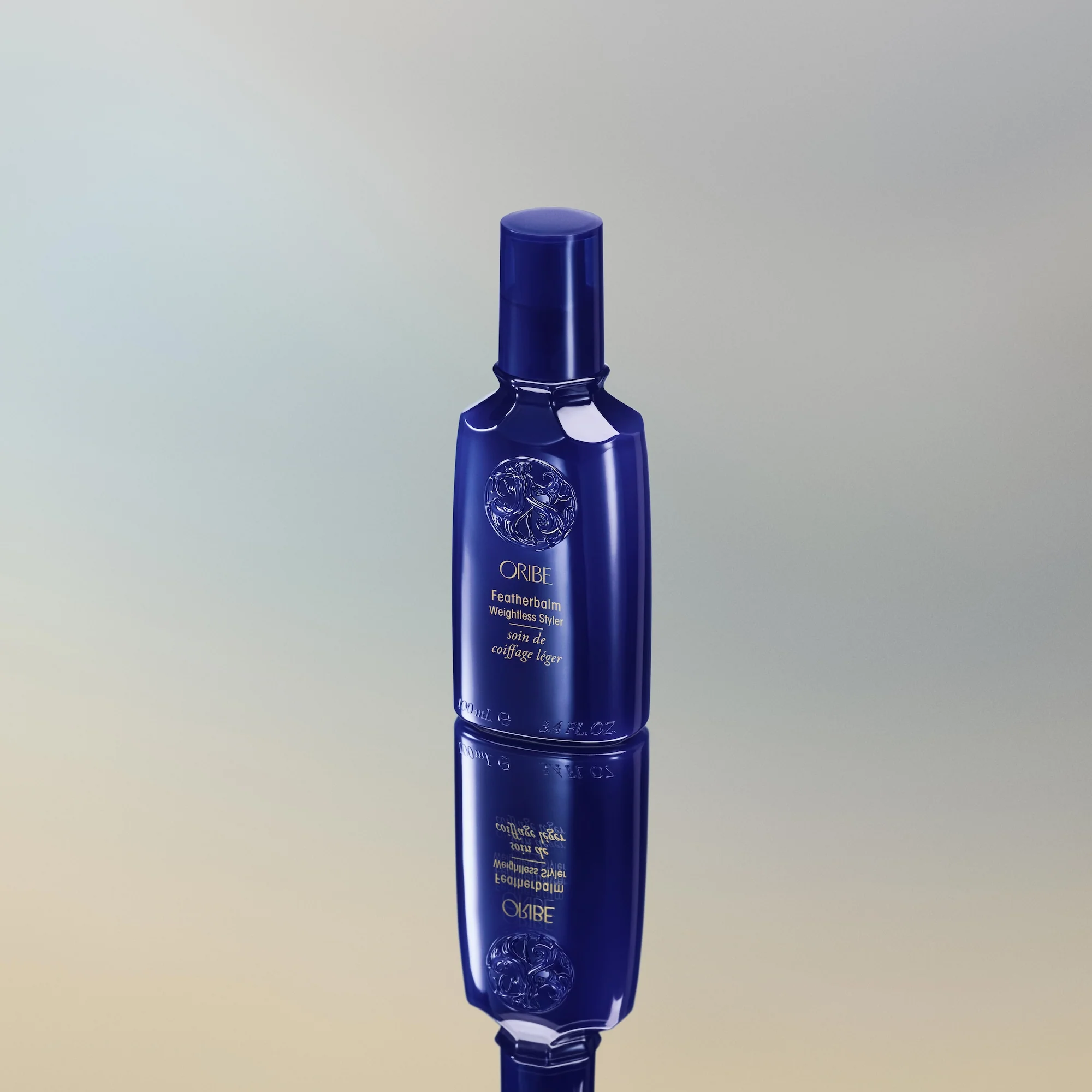 Oribe Lengvo Fiksavimo Plaukų Kremas - Featherbalm Weightless Styler, 100 ml 3 Oribe Lengvo Fiksavimo Plaukų Kremas - Featherbalm Weightless Styler, 100 ml - Image 3